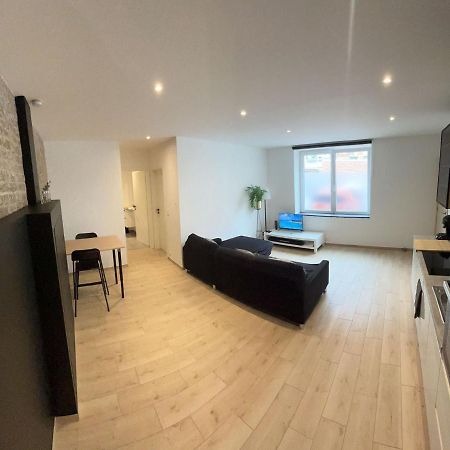 100% Renovated - Quiet Appartment Лиеж Екстериор снимка
