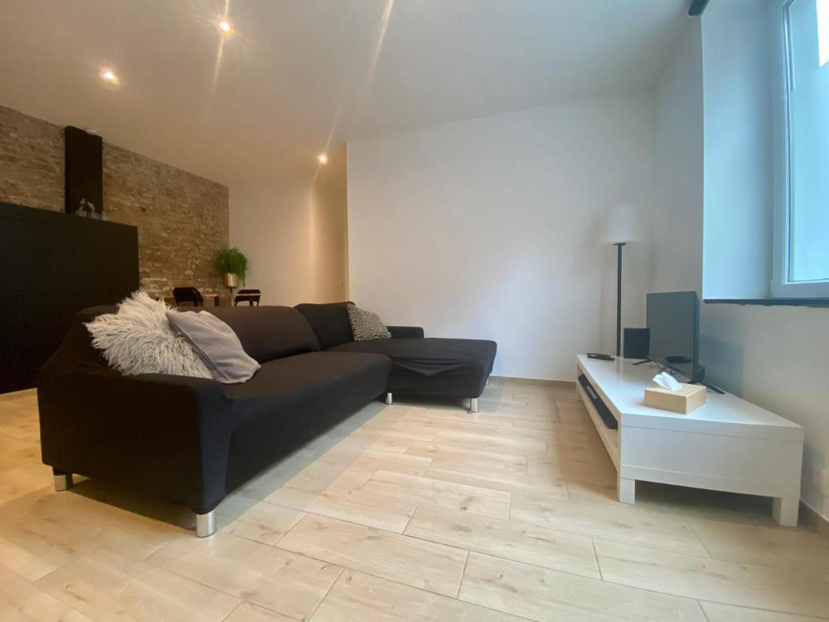 100% Renovated - Quiet Appartment Лиеж Екстериор снимка