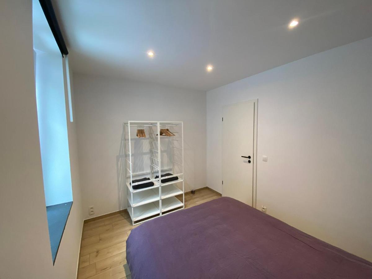 100% Renovated - Quiet Appartment Лиеж Екстериор снимка
